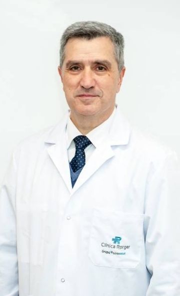 Доктор Луис Камачо Кастро