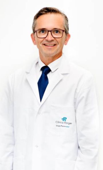 Dr. Guillermo Til Pérez