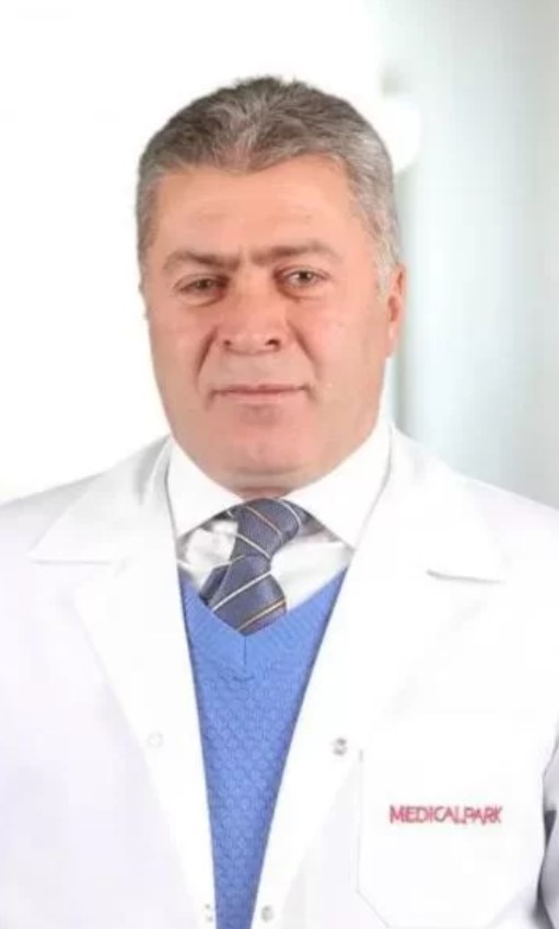 Доктор Айдын Надир 