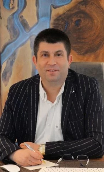 Професор Мехмет Бозкурт