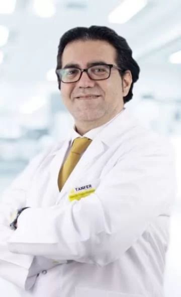 Лікар Серкан Девічі